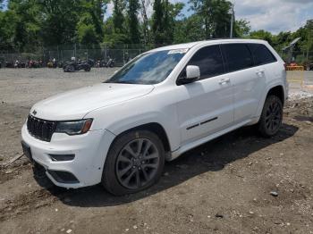  Salvage Jeep Grand Cherokee