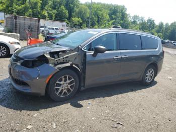  Salvage Chrysler Minivan