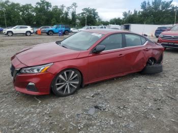  Salvage Nissan Altima