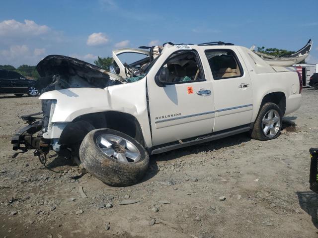  Salvage Chevrolet Avalanche