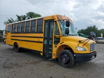  Salvage Freightliner Chassis B2