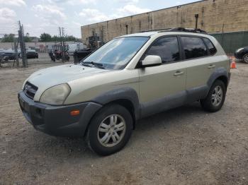  Salvage Hyundai TUCSON