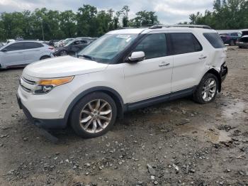  Salvage Ford Explorer