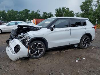  Salvage Mitsubishi Outlander