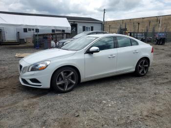  Salvage Volvo S60