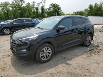  Salvage Hyundai TUCSON