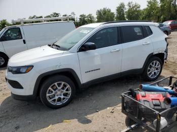  Salvage Jeep Compass
