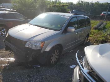  Salvage Chrysler Minivan