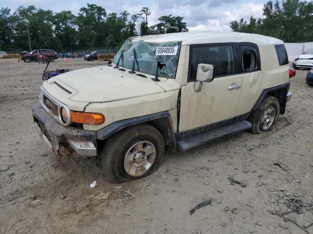  Salvage Toyota FJ Cruiser