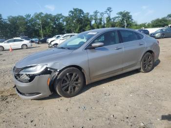  Salvage Chrysler 200