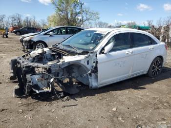  Salvage Chrysler 200