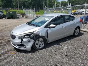  Salvage Kia Forte