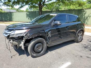  Salvage Mitsubishi Outlander