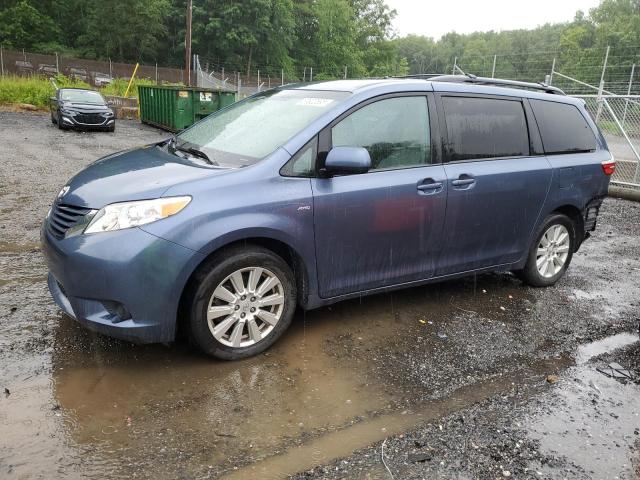  Salvage Toyota Sienna