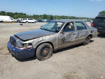  Salvage Ford Crown Vic