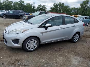  Salvage Ford Fiesta