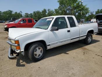  Salvage Chevrolet Gmt