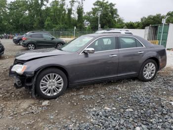  Salvage Chrysler 300