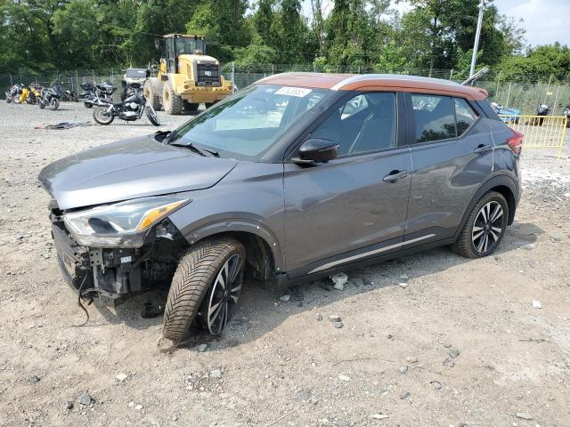  Salvage Nissan Kicks