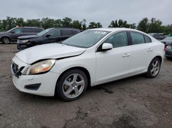 Salvage Volvo S60