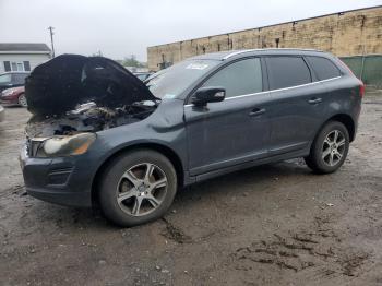 Salvage Volvo XC60