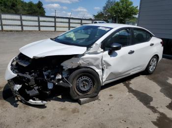  Salvage Nissan Versa