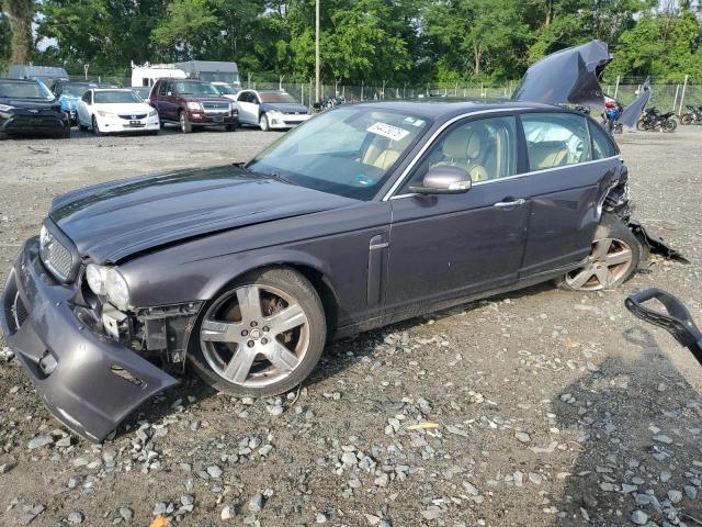  Salvage Jaguar Xj8