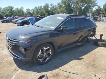  Salvage Hyundai TUCSON
