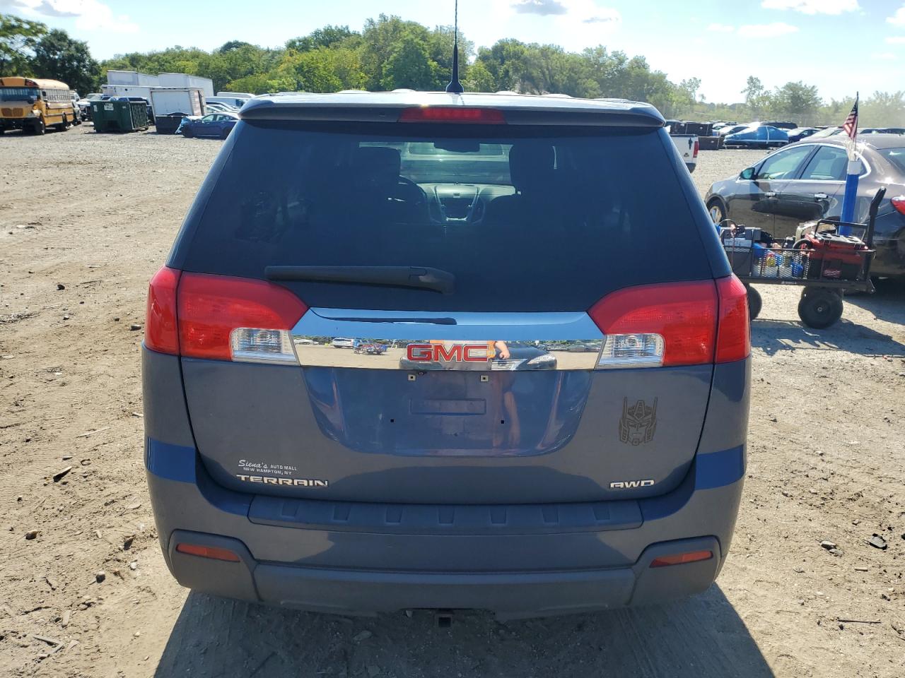 GMC Terrain Sle Image 2