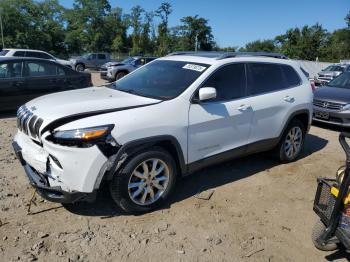  Salvage Jeep Grand Cherokee