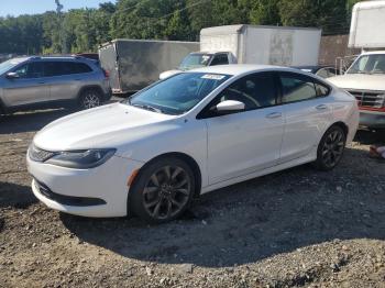  Salvage Chrysler 200
