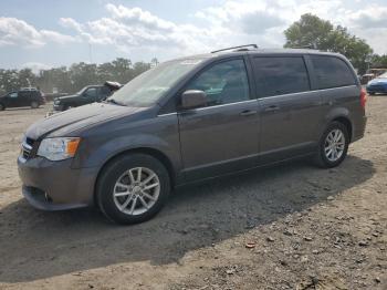 Salvage Dodge Caravan