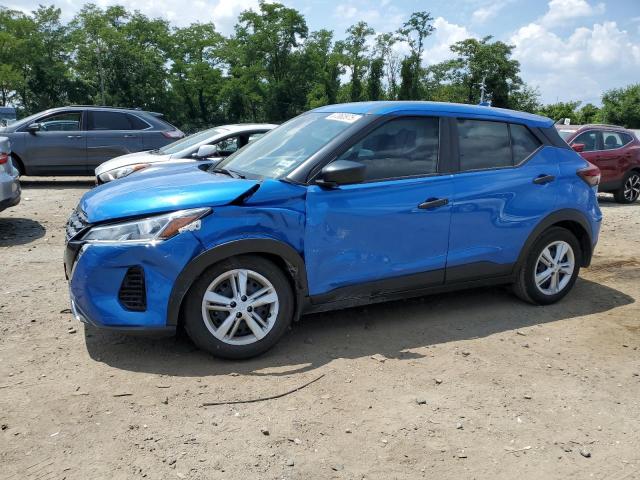  Salvage Nissan Kicks