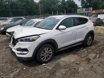  Salvage Hyundai TUCSON