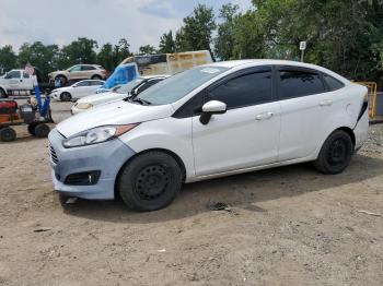 Salvage Ford Fiesta