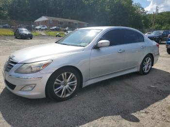  Salvage Hyundai Genesis