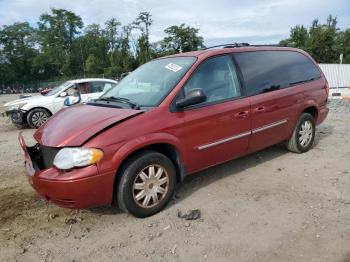  Salvage Chrysler Minivan