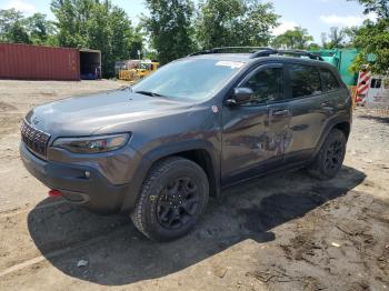  Salvage Jeep Cherokee