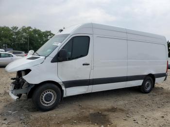  Salvage Mercedes-Benz Sprinter