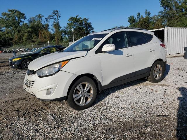  Salvage Hyundai TUCSON