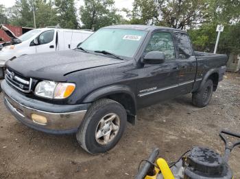  Salvage Toyota Tundra