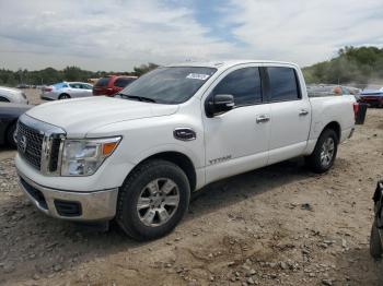  Salvage Nissan Titan