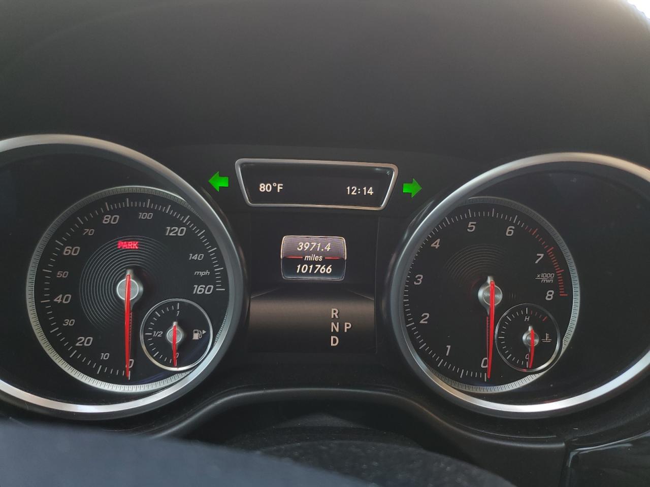 Mercedes-Benz Gls-class 550 4matic Image 10