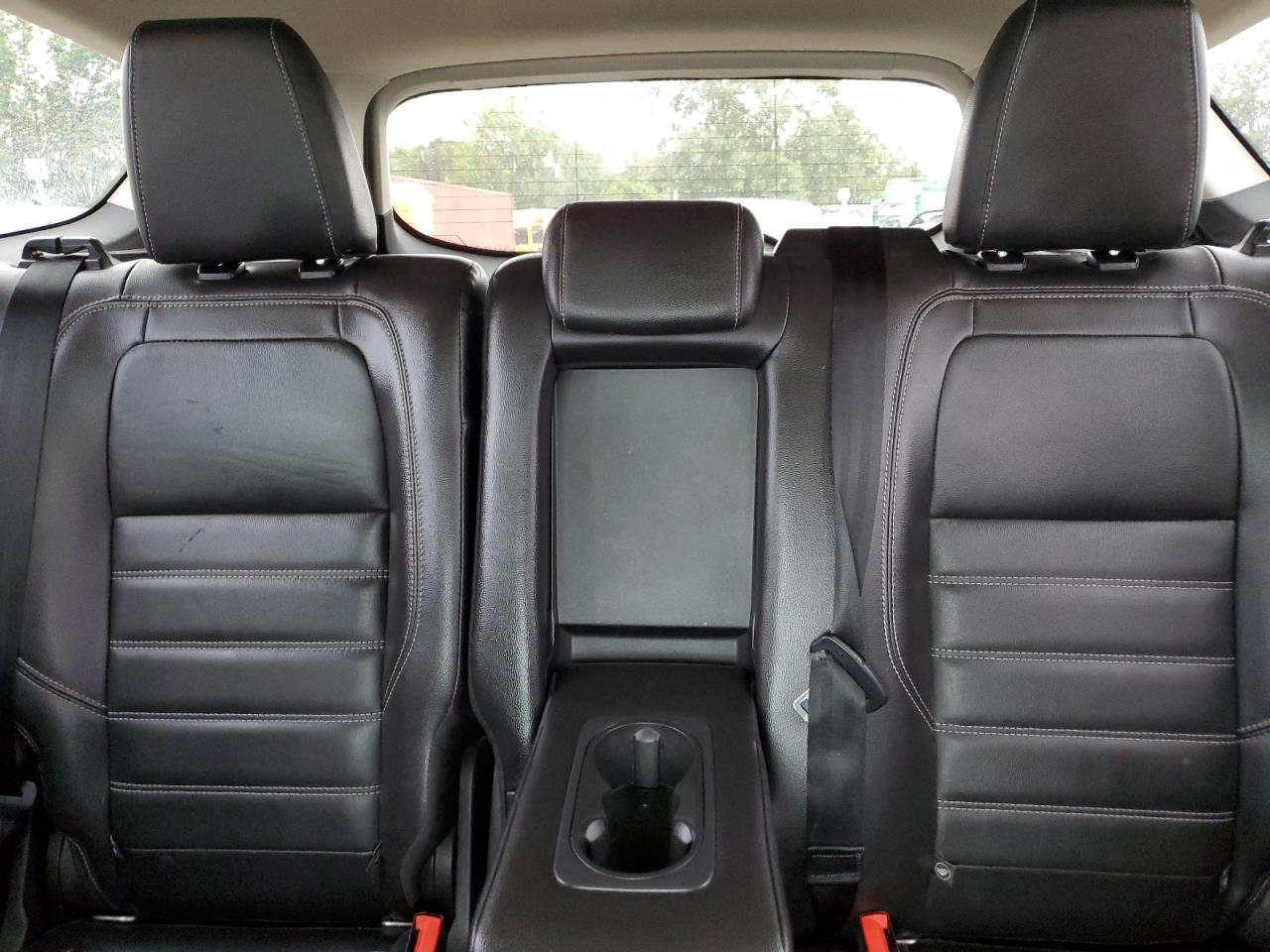 Ford Escape Titanium Image 4