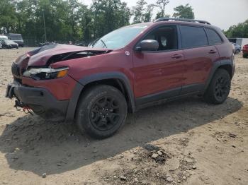  Salvage Jeep Cherokee