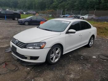 Salvage Volkswagen Passat