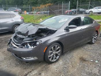  Salvage Chrysler 200