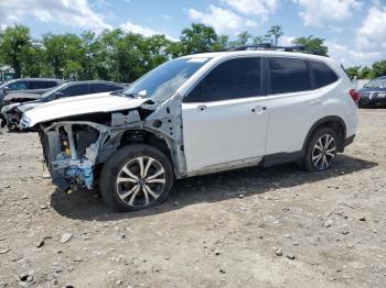  Salvage Subaru Forester