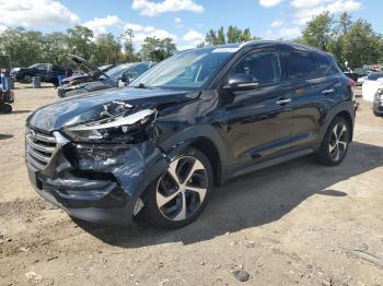  Salvage Hyundai TUCSON