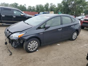  Salvage Toyota Prius